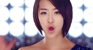 phim sex lộ clip mới nhất Lesbian brunette đi hói trong xoa bóp. hinh xxx